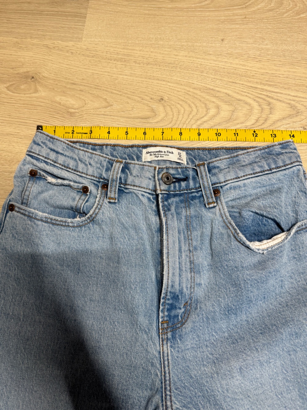 Abercrombie & Fitch 90’s High Rise Relaxed Jeans - Picture 7 of 11